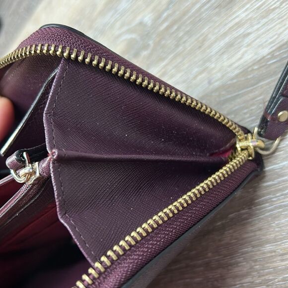 Kate Spade burgundy full zip wallet - Picture 9 of 12